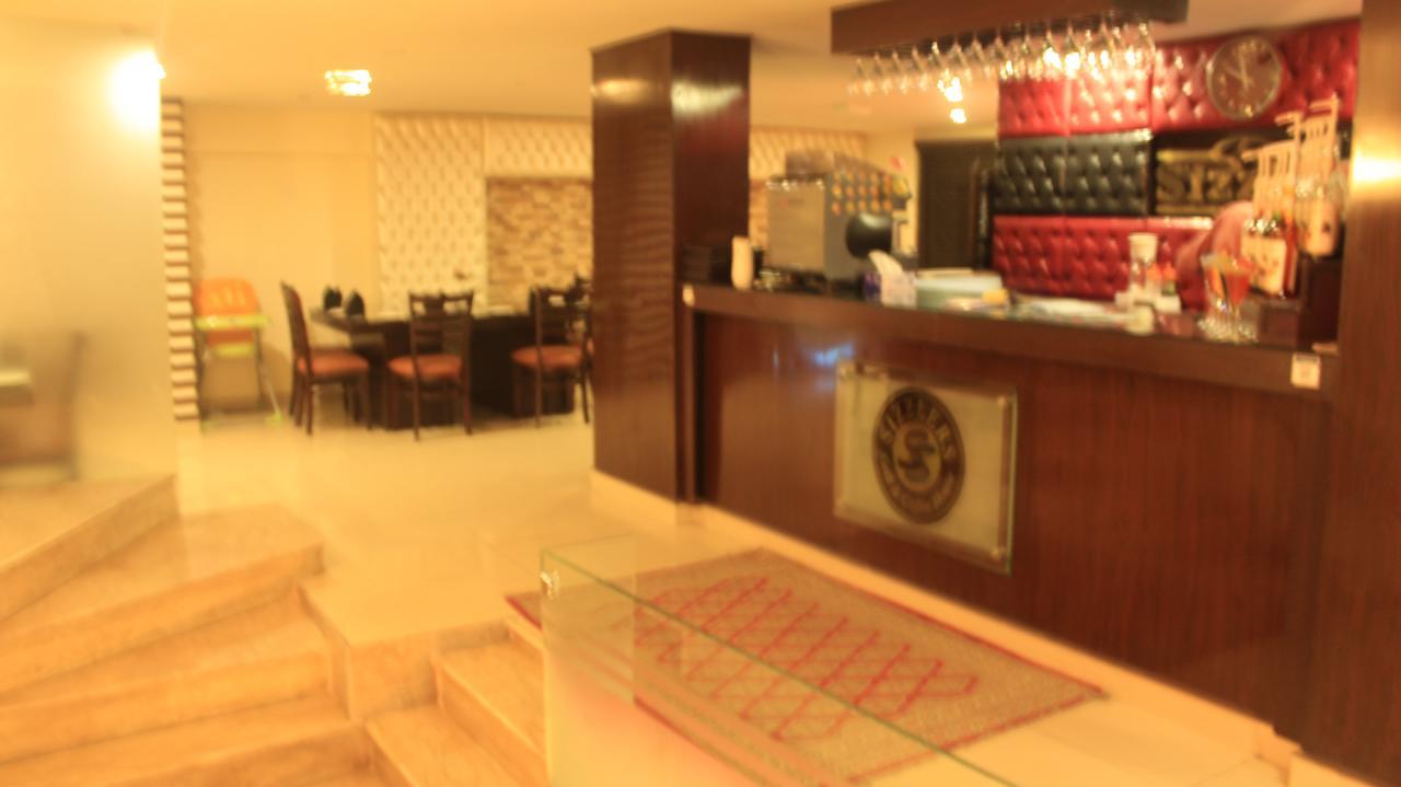 Divine Hotel Rawalpindi Eksteriør billede